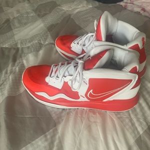 Kyrie Irving Infinity TB